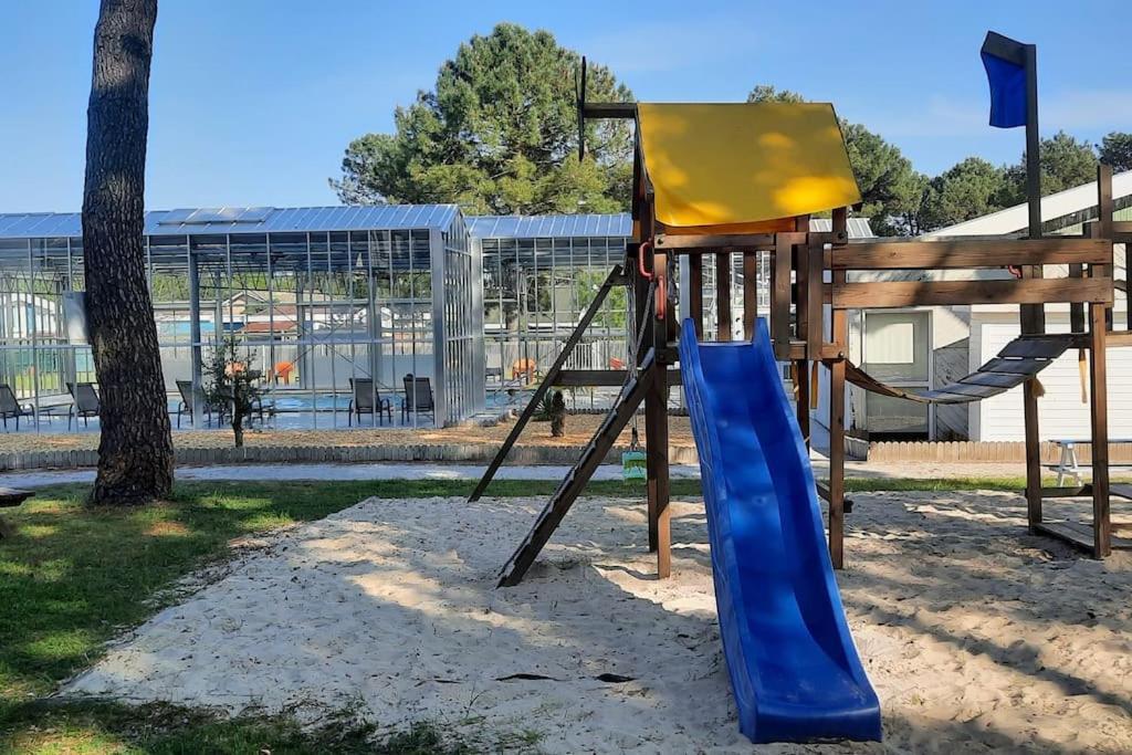 Chez Ced Et Laeti, Appartement Prive Avec Jardin Et Terrasse Dans Residence L'Estuaire Muni D'Une Piscine Couverte Et Aire De Jeu, Linge De Lit Et De Salle D'Eau Ainsi Que Tele, Compris Dans Le Tarif Profitez A Fond De Notre Belle Region Льо Вердон-сюр-Мер Екстериор снимка
